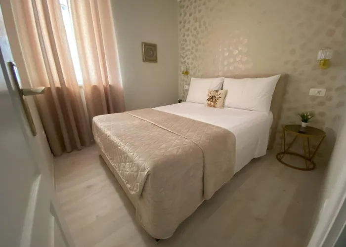 Lady M In - Istrien Gostinjska kuća Rabac